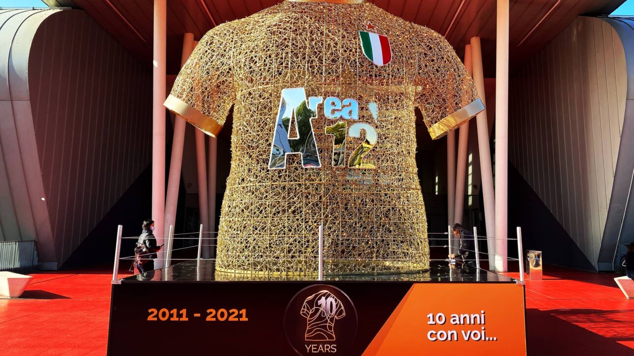 10 anni area 12