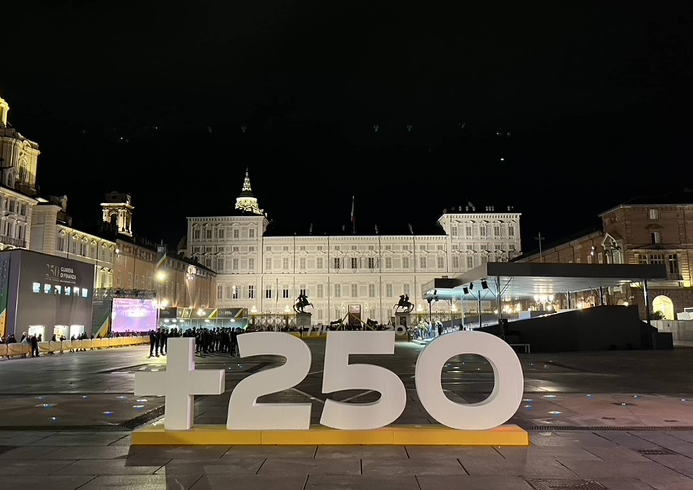 250 guardia di finanza